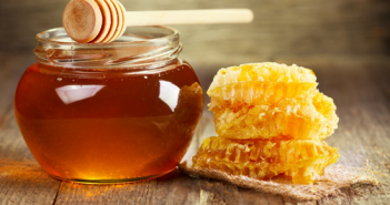 Những người tuyệt đối không nên dùng mật ong nguyên chất
